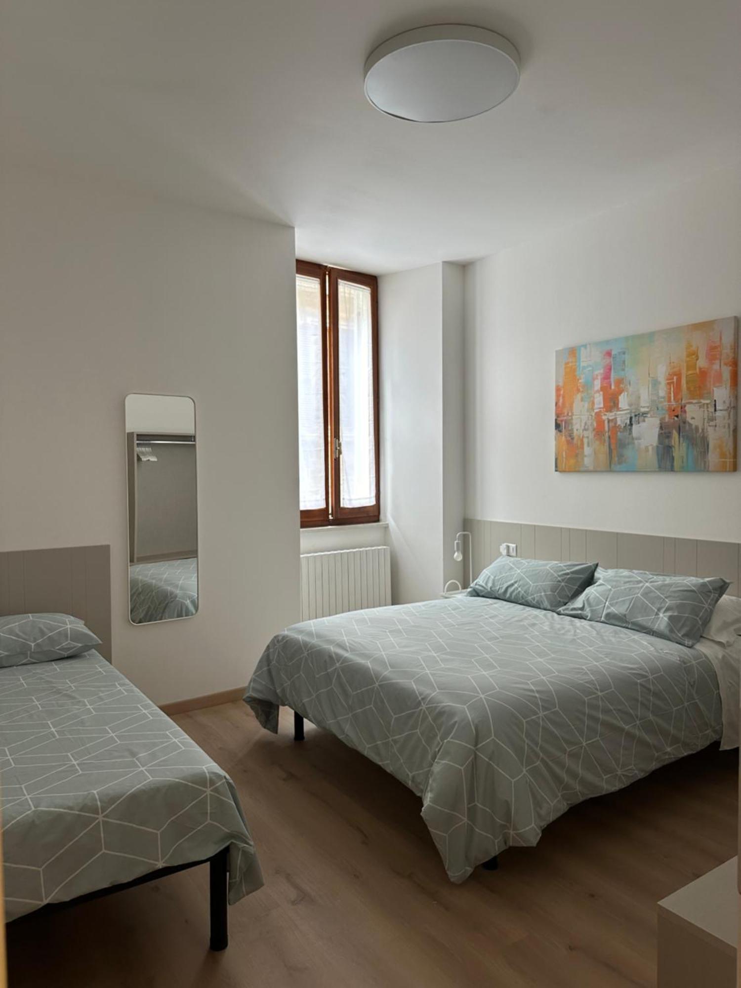 Case Pacifici In Citta Ascoli Piceno Luaran gambar